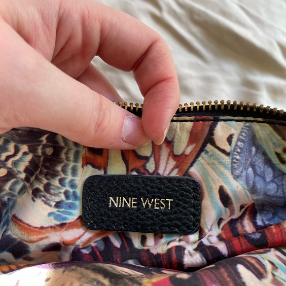 Nine West pebbled leather shoulder bag - Picture 5 of 5